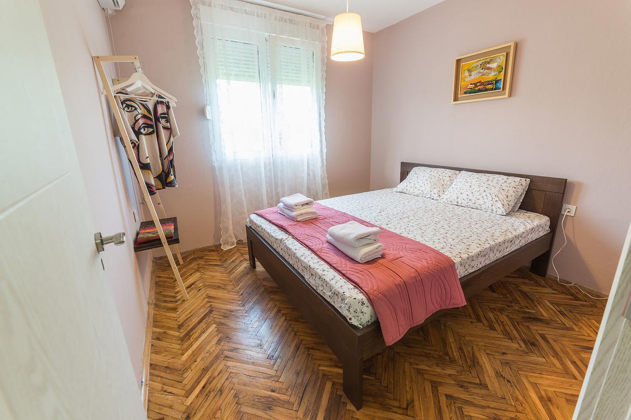 Q Podgorica Beds,Rooms And More Exteriér fotografie